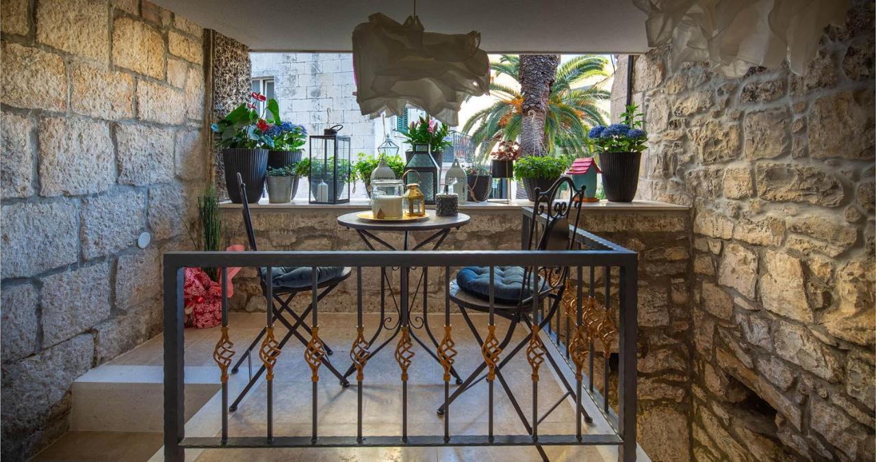 Hrpina Heritage House Makarska Bagian luar foto
