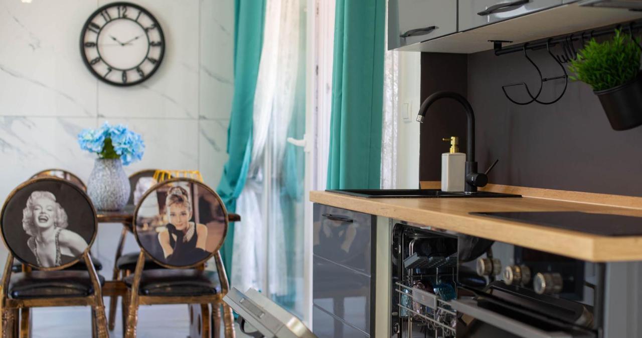 Hrpina Heritage House Makarska Bagian luar foto